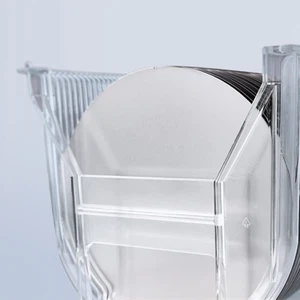 Силицијум карбидна плочица